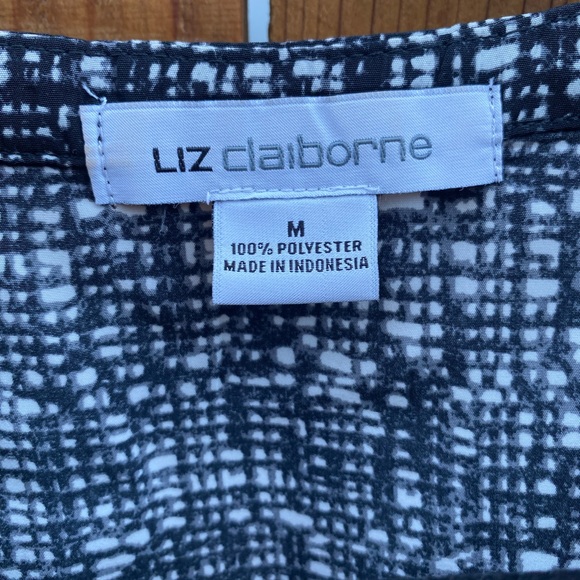 Liz Claiborne V-Neckline Sleeveless Blouse Stretch Wrap Around Belt Size Medium - Picture 6 of 7